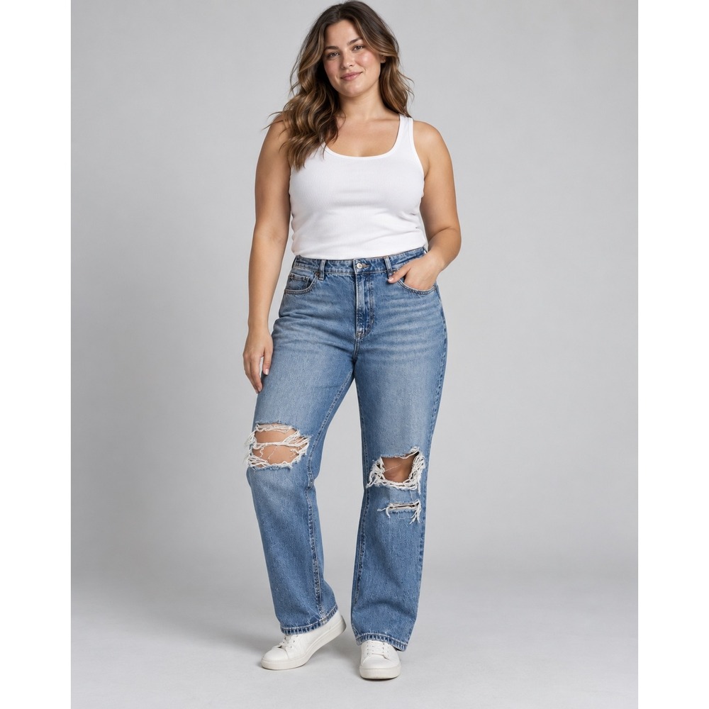American Eagle Jeans Womens 14 Strigid Straight Leg Distressed Medium Wash Blue
